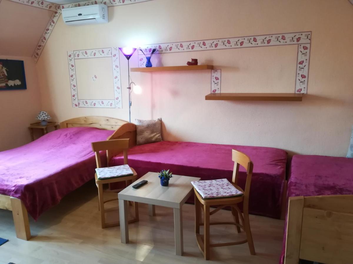 Castello Vendeg Es Apartmanhaz Еґер Екстер'єр фото