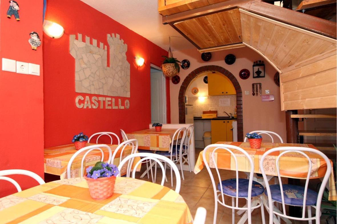 Castello Vendeg Es Apartmanhaz Еґер Екстер'єр фото