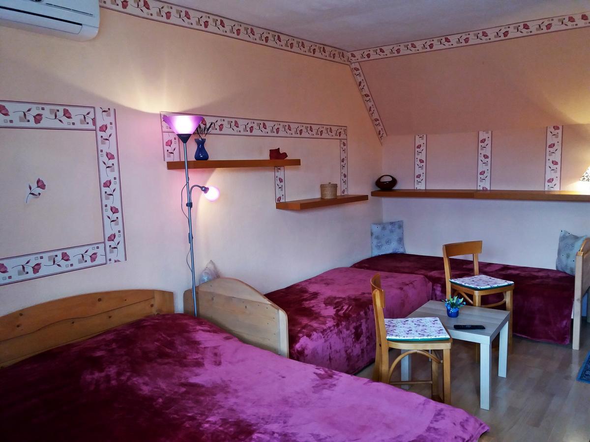 Castello Vendeg Es Apartmanhaz Еґер Екстер'єр фото